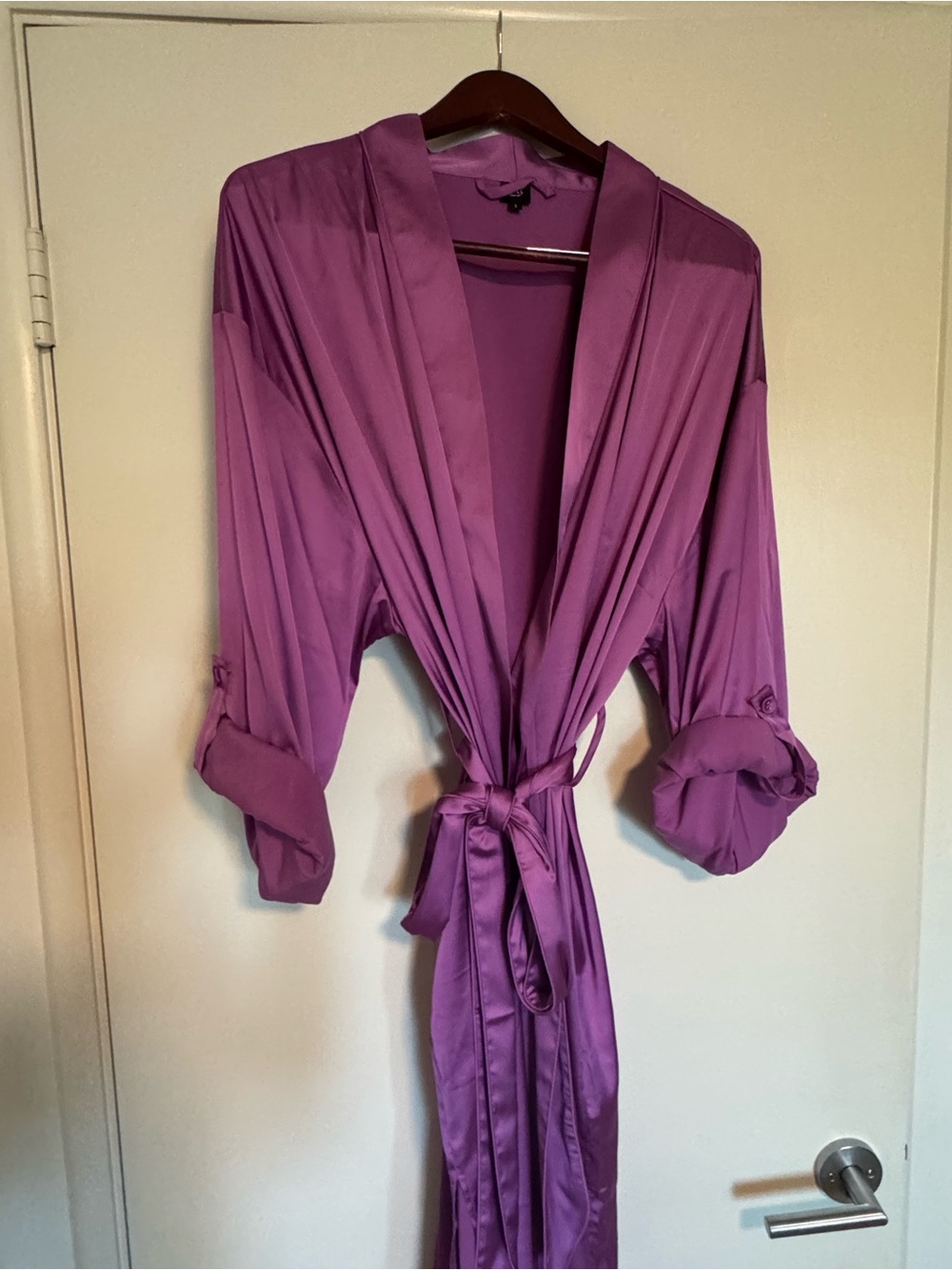 Women's Satin Tie-Waist Robe in Purple